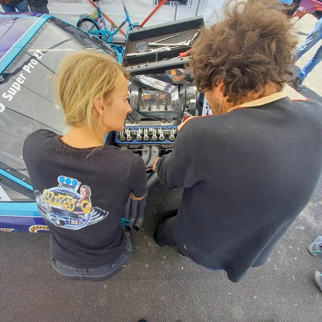Kirsten van Croonenborgh and Ted Berris discussing about SuzyQ's engine